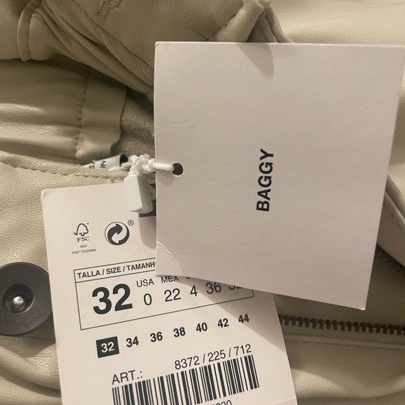 🔥🔥PRICE DROP-ZARA FAUX LEATHER BAGGY PANTS - Picture 6 of 7